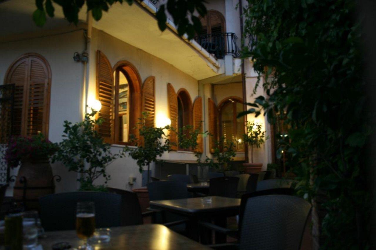 Hotel Ipanema Taormina Eksteriør billede